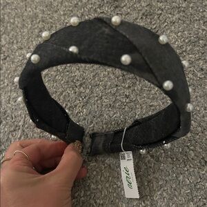 Aerie Black Headband with Pearls